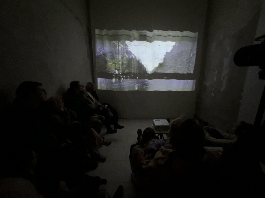 petr&nbsp;laden (&&nbsp;phlorian&nbsp;wagner) - könnten&nbsp;augen&nbsp;sehen&quest; - 06.gif